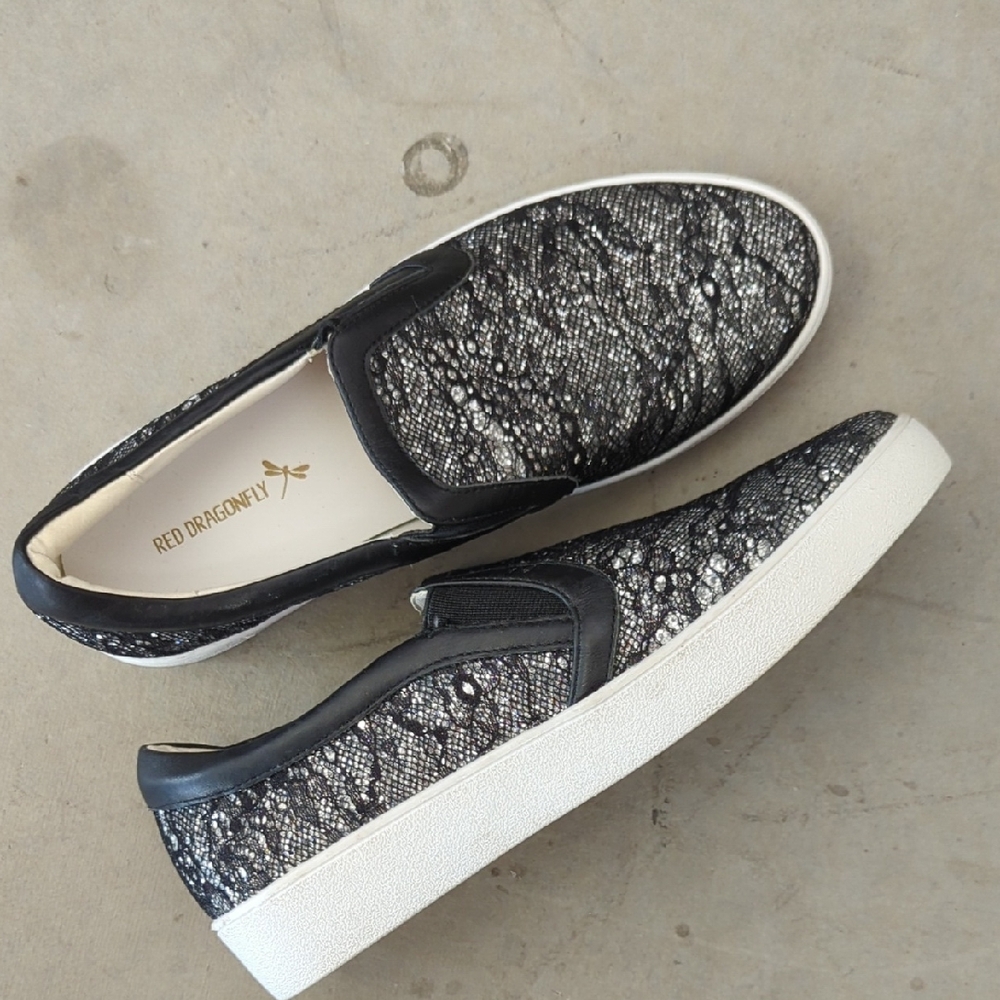 Red Dragonfly Women's Black Glitter Sparkly‎ Slip On Shoes Size 7.5